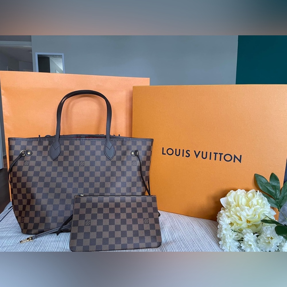 Authentic Louis Vuitton Neverfull MM